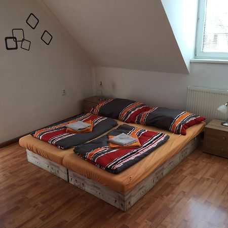 Penzion Bernath Rožňava Exteriör bild